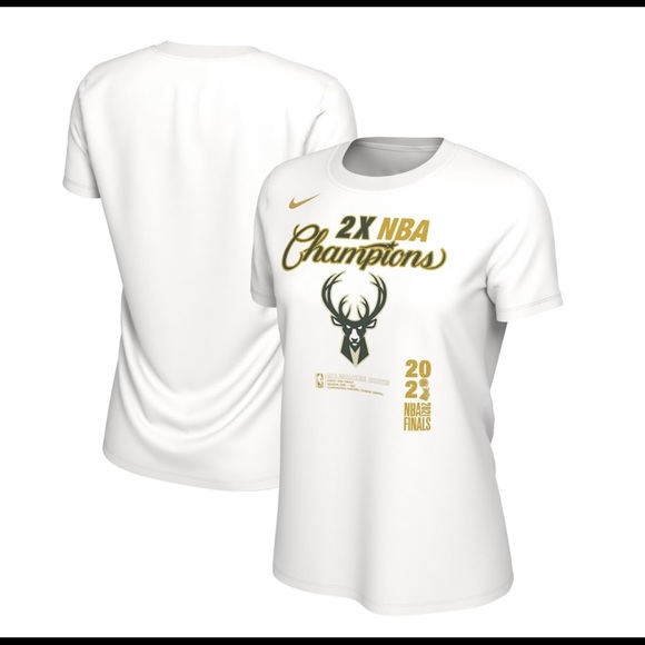 NWT Milwaukee Bucks Nike Women’s T-shirt - Picture 1 of 5